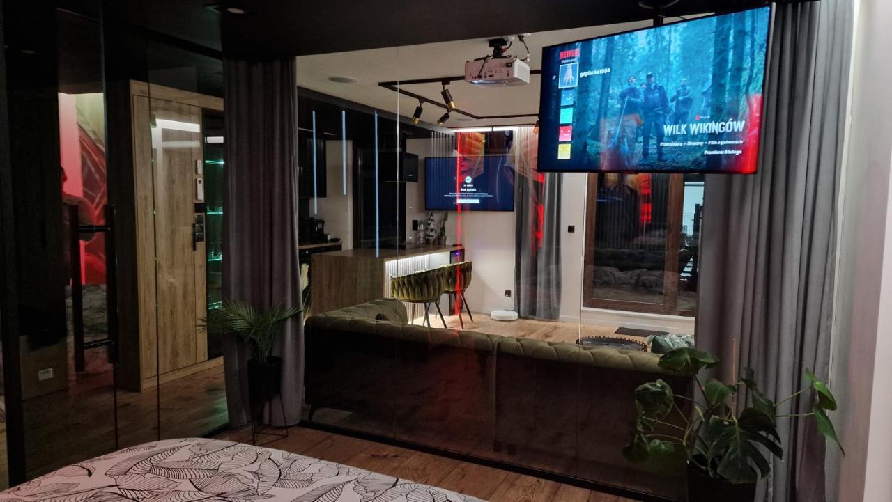 Apartment Czarna Perla Z Duzym Tarasem Na Dachu 75m2 , Projektor ,garaz Podziemny Kielce